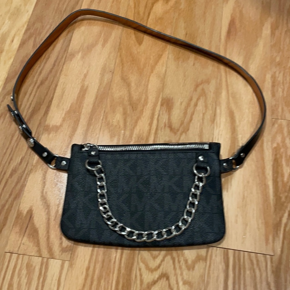 Micheal Kors small belt bag